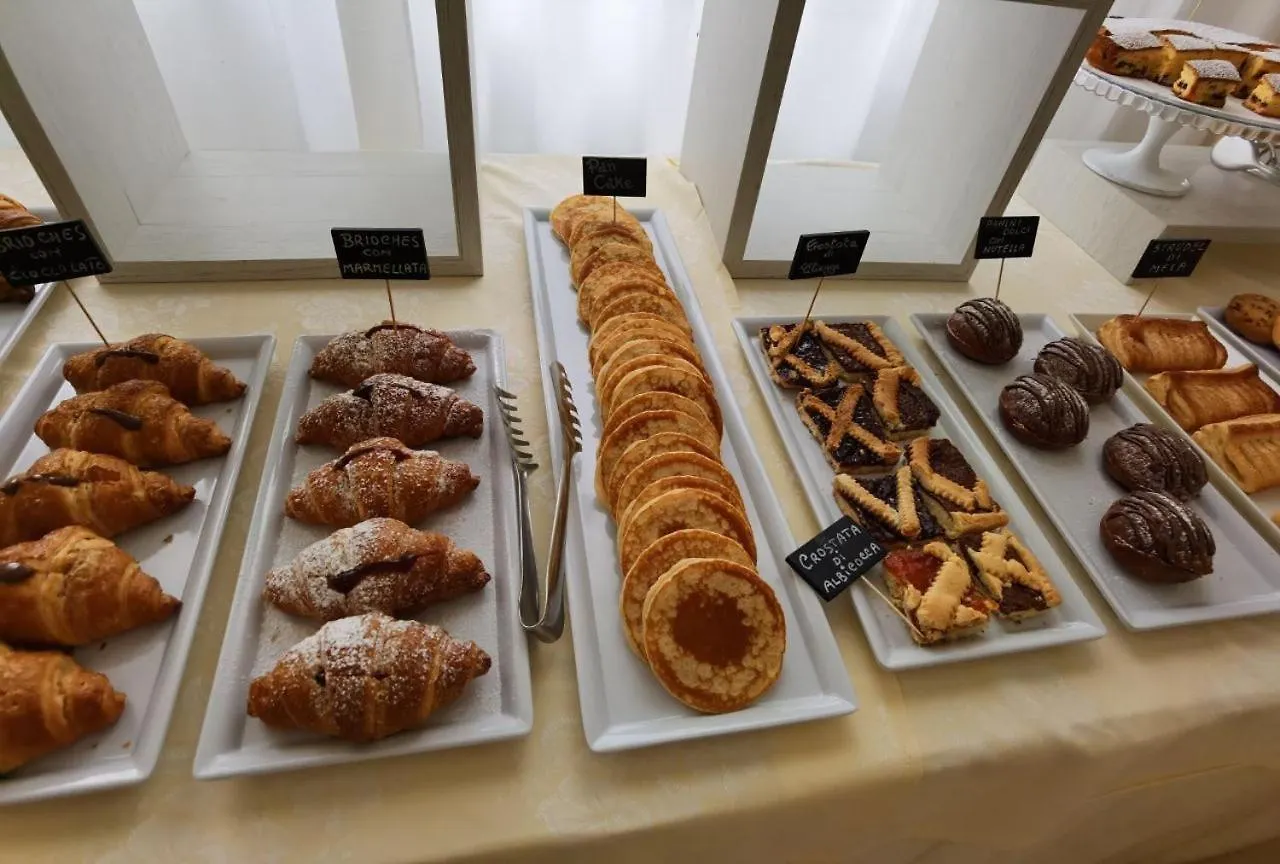 Hotel Corinna Rimini