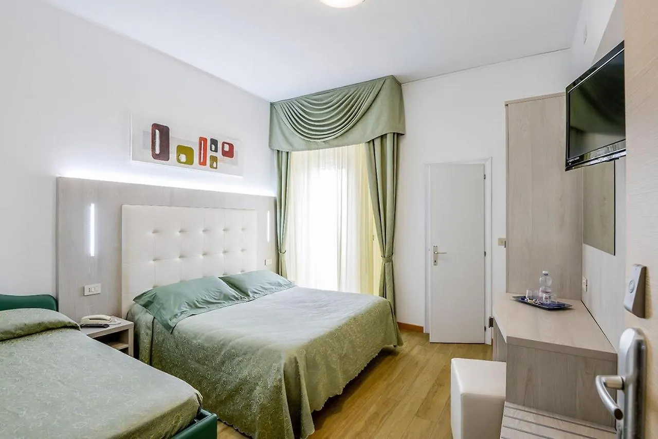רימיני Hotel Corinna איטליה
