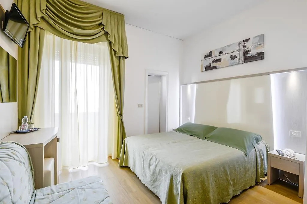 רימיני Hotel Corinna