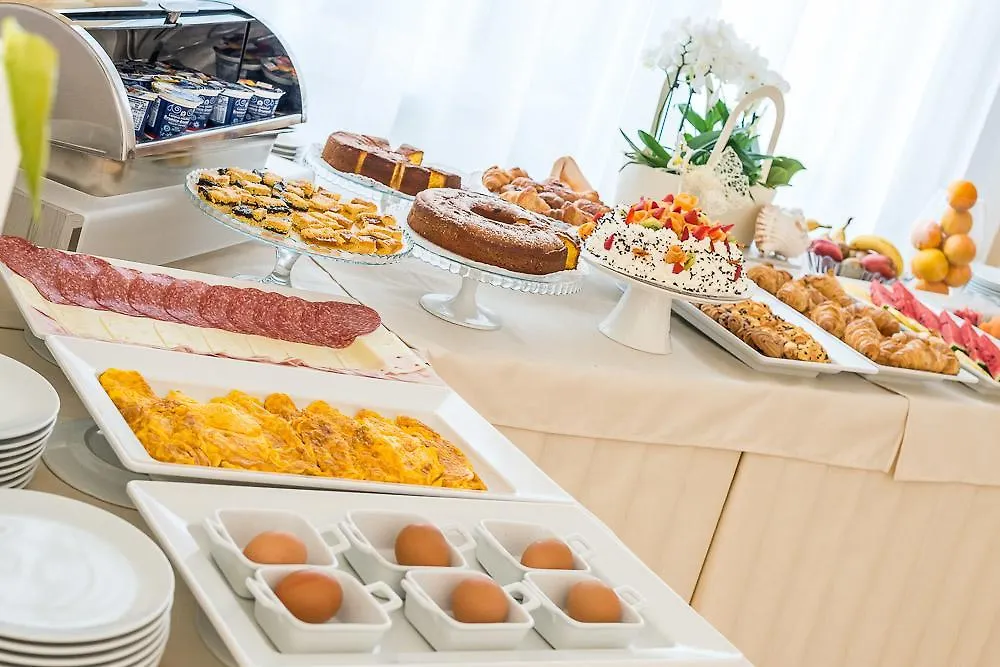רימיני Hotel Corinna